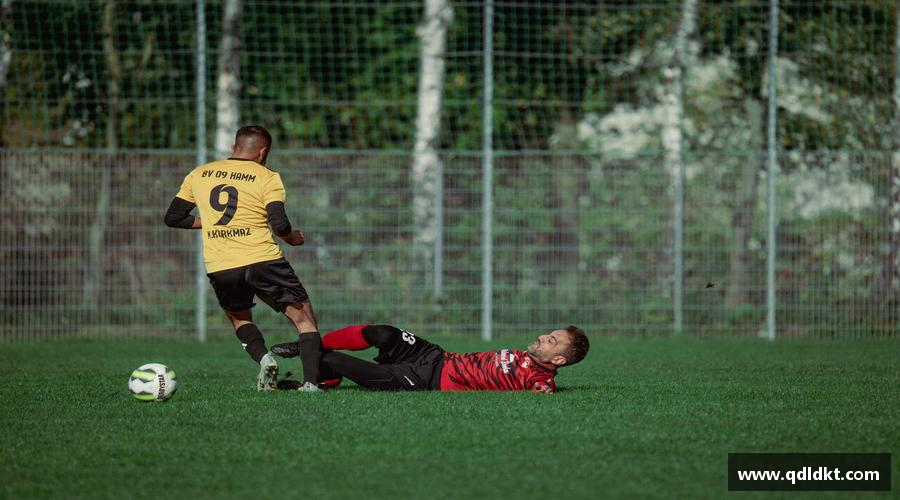 星空·综合体育入口顽强拼搏，无畏前行！